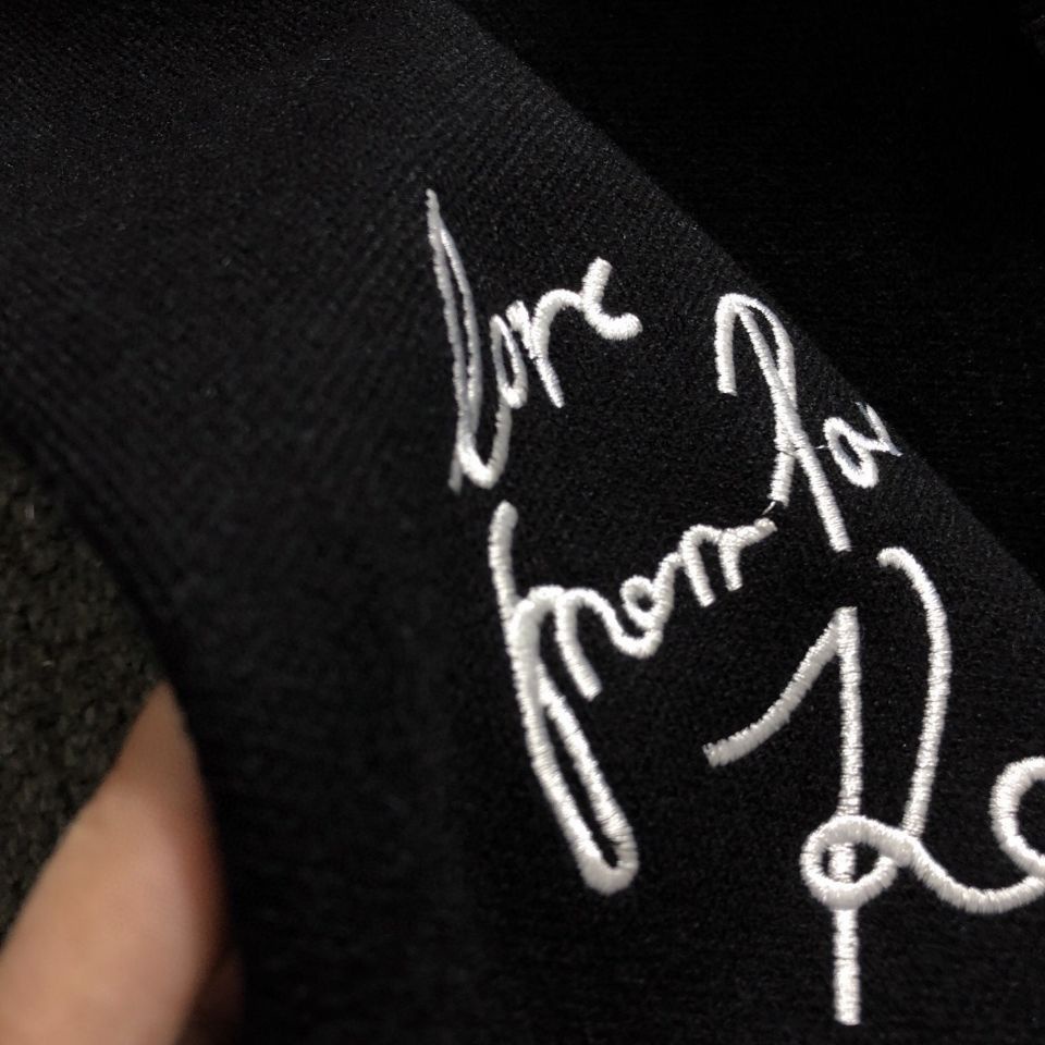 Áo Khoác Cardigan Len Thêu Chữ Thời Trang Thu Đông Chất Lượng Cao Cho Cặp Đôi