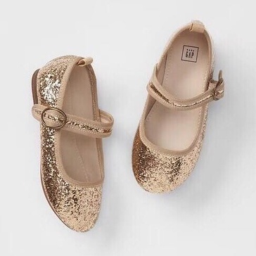 Giày GAP bé gái dư xịn