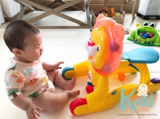 XE ĐẨY SƯ TỬ NHẢ BÓNG