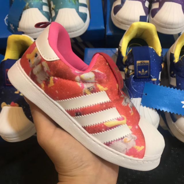 Giày thể thao SUPERSTAR GALAXY SLIP ON SHOES