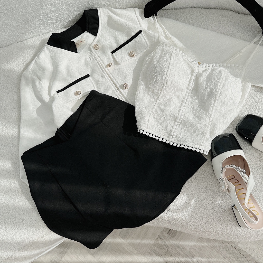 SET 3 MÓN: ÁO CROPTOP KHOÁC DẠ TRẮNG VIỀN ĐEN + ÁO BRA 2 DÂY REN + CHÂN VÁY ĐEN LÓT QUẦN