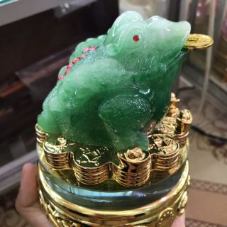 Ông cóc xoay ngọc xanh