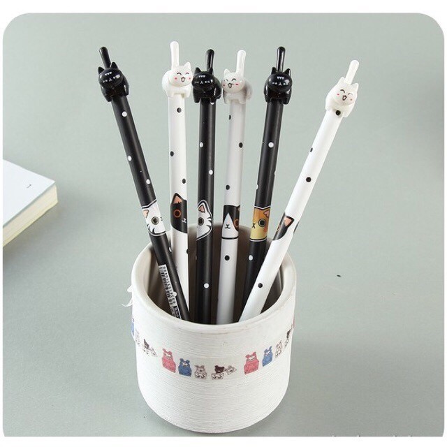 Bút viết mực nước mèo đen trắng, có 4 màu mực đen, đỏ, xanh, tím Sakura Shop