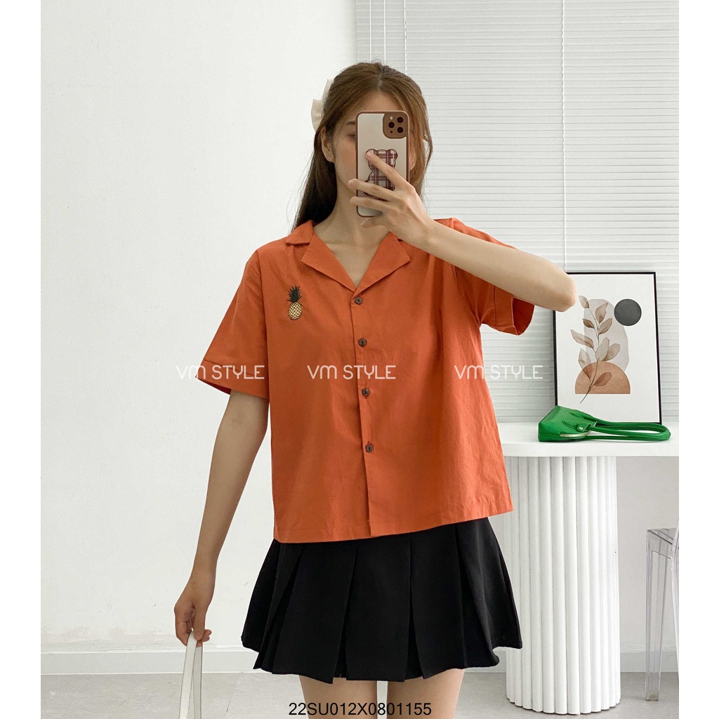 Áo sơ mi tay ngắn VMSTYLE cổ vest thêu trái thơm -11061- SMU00123