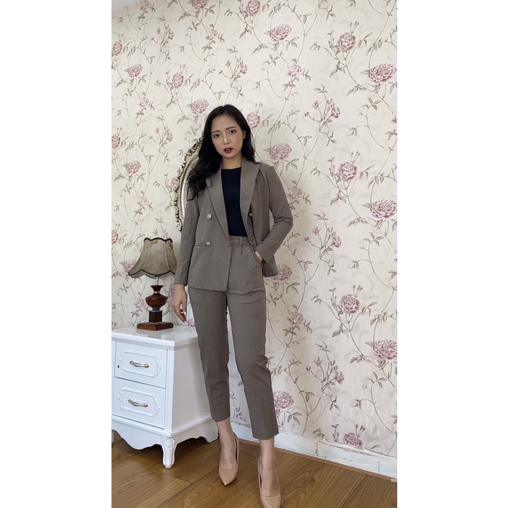 Bộ Vest Công Sở Thiết Kế Cao Cấp