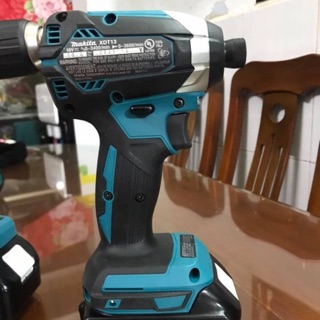 Vít makita XDT13 + pin dóng+ sac adapter