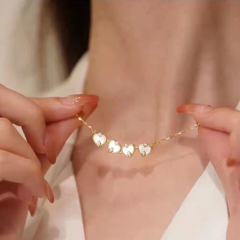 Dây chuyền titan nữ mặt cỏ 4 lá may mắn thiết kế thời trang thanh lịch mẫu mới nhất 2022
