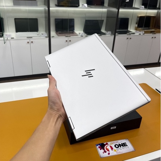 Laptop HP Elitebook X360 1030 G4  Core i7 8650U/ Ram 8 Gb/ SSD Mnve 512Gb/ 13.3'' FHD .