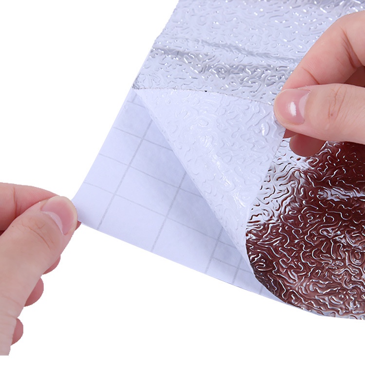 Giấy Dán Tường Nhà Bếp, Tráng Nhôm Bền Màu, Chống Thấm Nước, Chống Dầu Mỡ Khổ 2 - 3 Mét