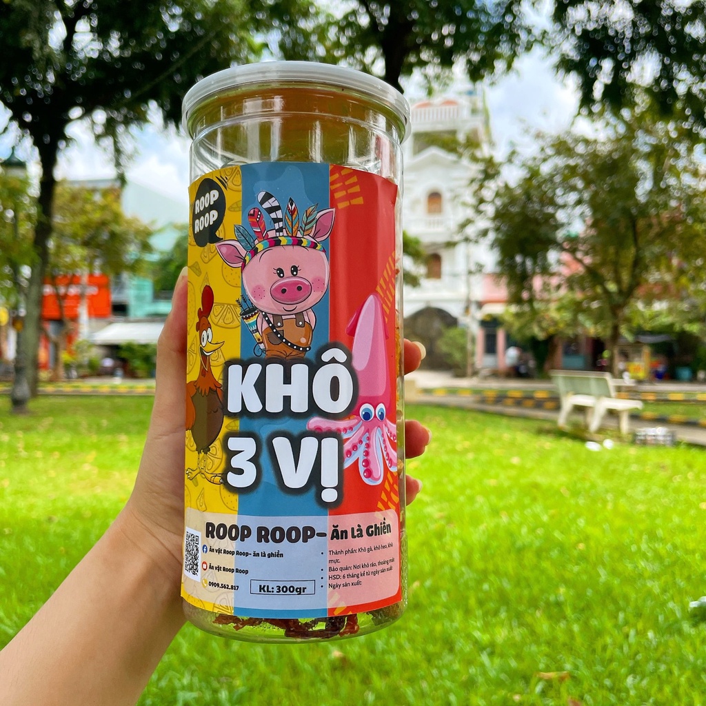 Khô gà mix Khô mực, heo 300g RoopRoop đồ ăn vặt Sài Gòn đô ăn vừa ngon vừa rẻ | BigBuy360 - bigbuy360.vn