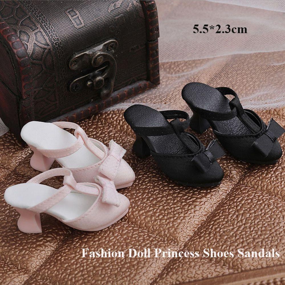 Giày Cao Gót 4 Kiểu Xinh Xắn Cho Búp Bê 5.5 * 2.3cm