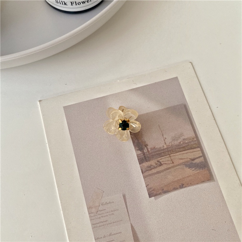 Kẹp Tóc Hình Hoa Đính Ngọc Trai Dễ Thương Cho Nữ