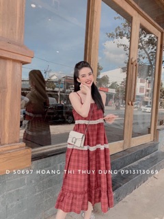Đầm maxi hai dây kẻ đỏ (ảnh thật)