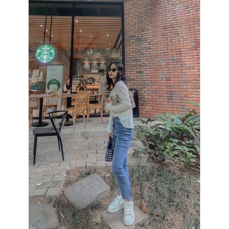 Áo phông dài tay mỏng - Login Studios