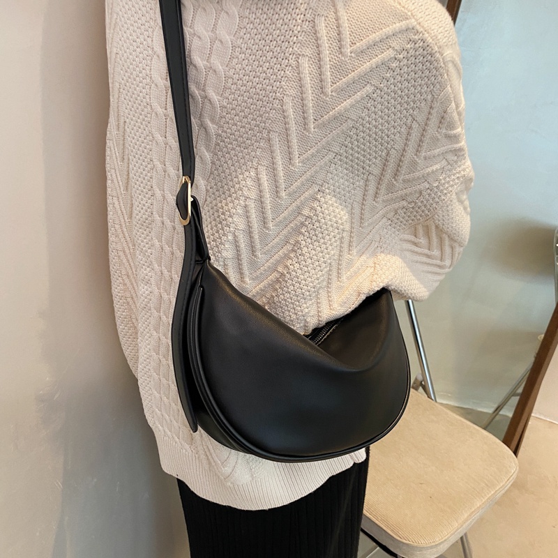 Túi nữ da trơn mịn trẻ trung- MA323