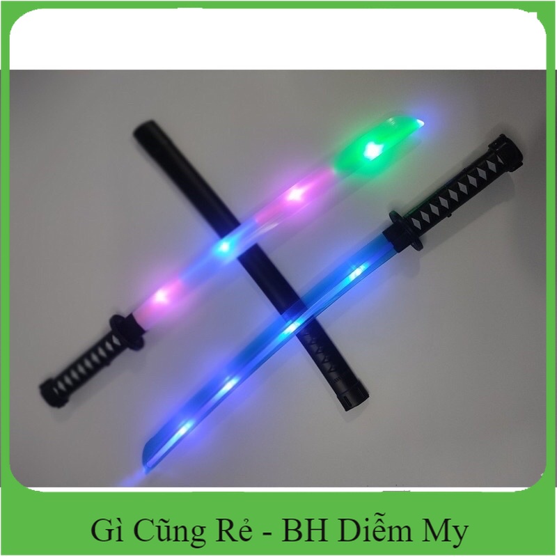 (Tặng Pin) Đồ chơi cây kiếm nhật Phát Sáng Có tiếng kêu chạy bằng pin kiểu mới