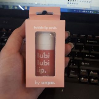 Tẩy da chết môi sủi bọt Bubi Bubi Lip