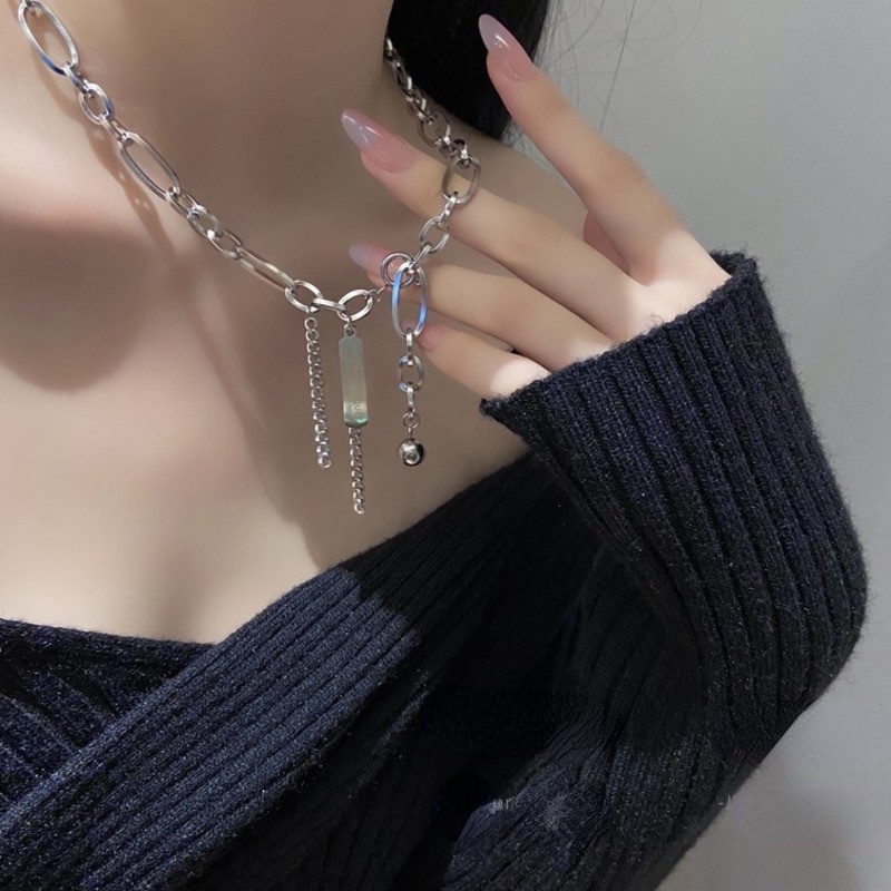 Vòng cổ chuỗi vuông chất liệu thép titan cá tính sành điệu