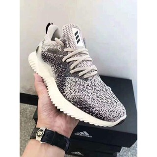 GIÀY AlPHA ĐỐM TRẮNG XÁM