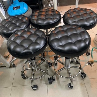 Ghế Spa Múi Nệm Tốt Nâng Hạ kèm 2 loại bánh xe.