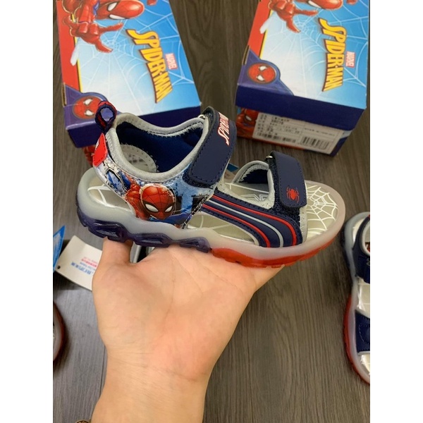 Sandal spiderman dư xịn bé trai
