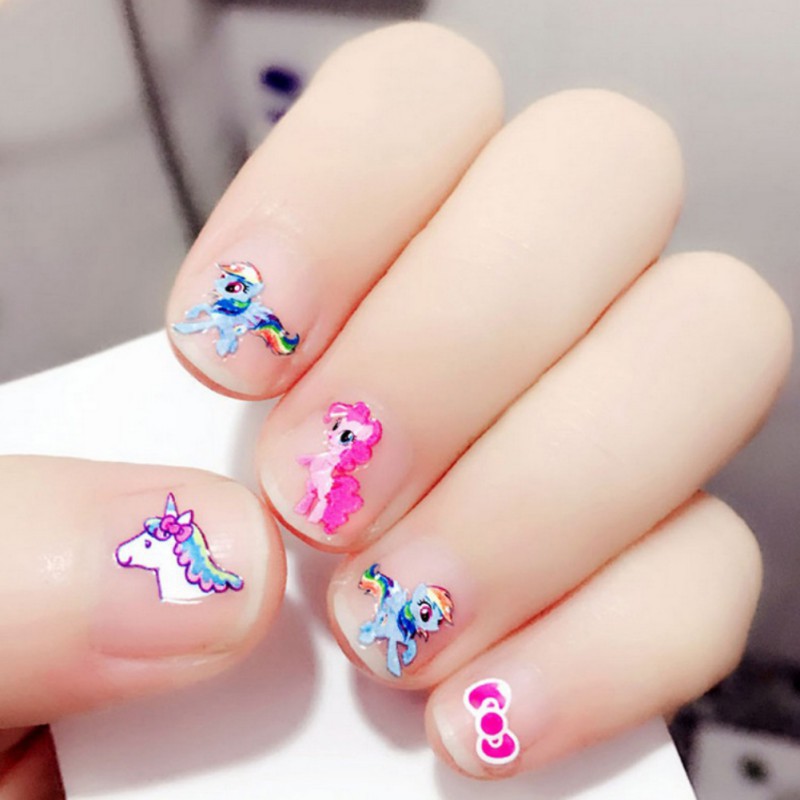 Bộ Miếng Dán Móng Hình Hello Kitty