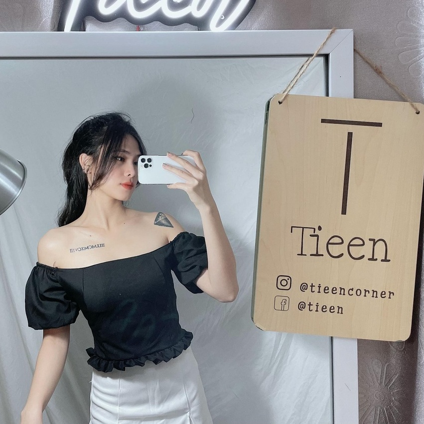 Áo tay phồng bẹt vai vạt bèo sẵn mút ngực
