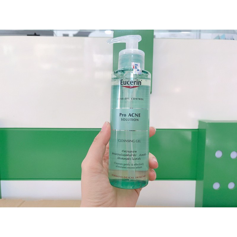 Sữa Rửa Mặt Cho Da Mụn Eucerin Cleansing Gel pro Acne Solution 400ml