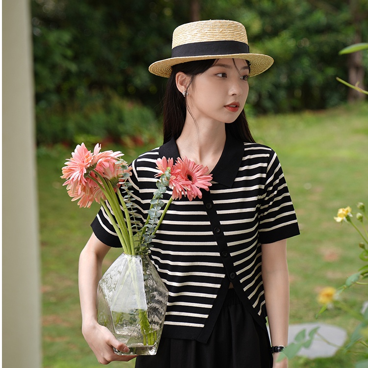 Áo Cardigan Dệt Kim Tay Ngắn Kẻ Sọc Thiết Kế Xẻ Tà Cá Tính