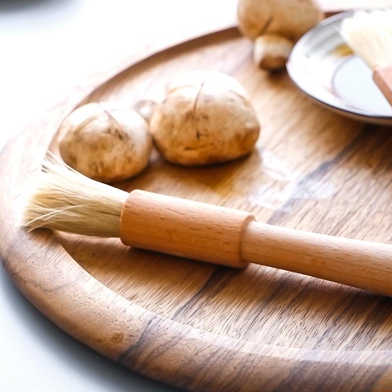 Cọ làm BBQ với thân và lông dài tiện lợi