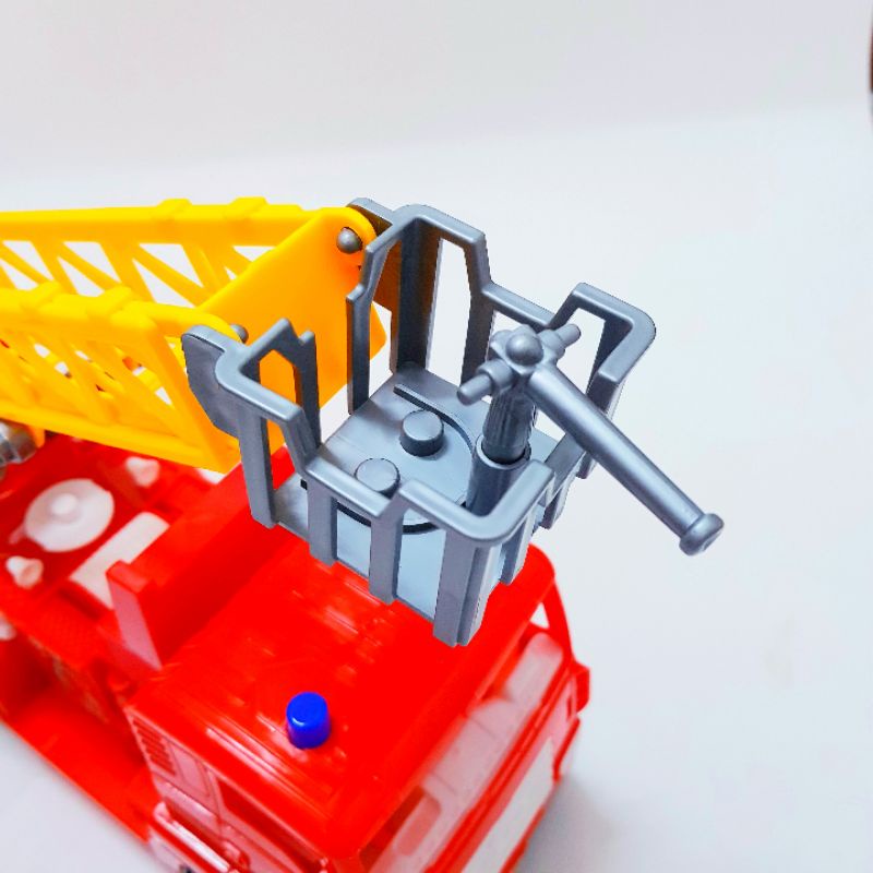 Đồ chơi xe cứu hỏa chạy trớn có thang nâng 35cm