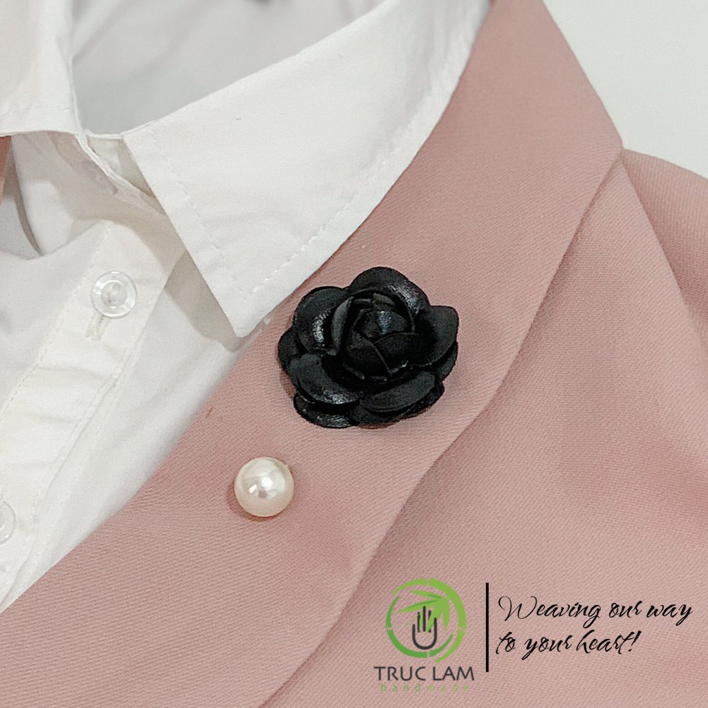Phụ Kiện Ghim Cài Aó Bông Hoa Trà Da PU Đính Hạt Trai A Trúc Lâm Handmade