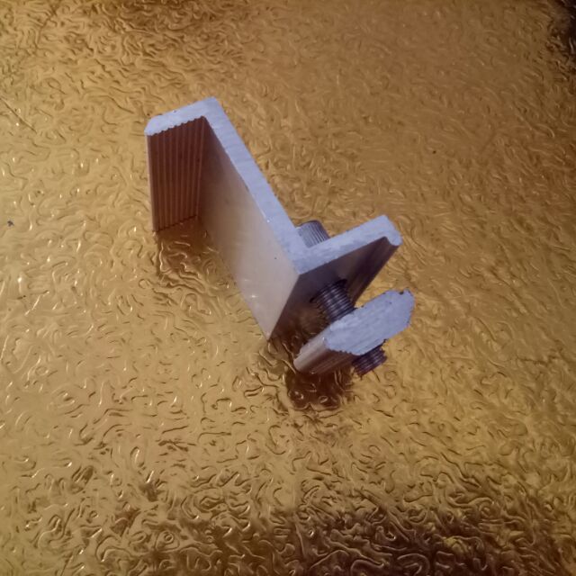 Kẹp bìa chuyên dụng 40mm kèm bu lông và con chạy