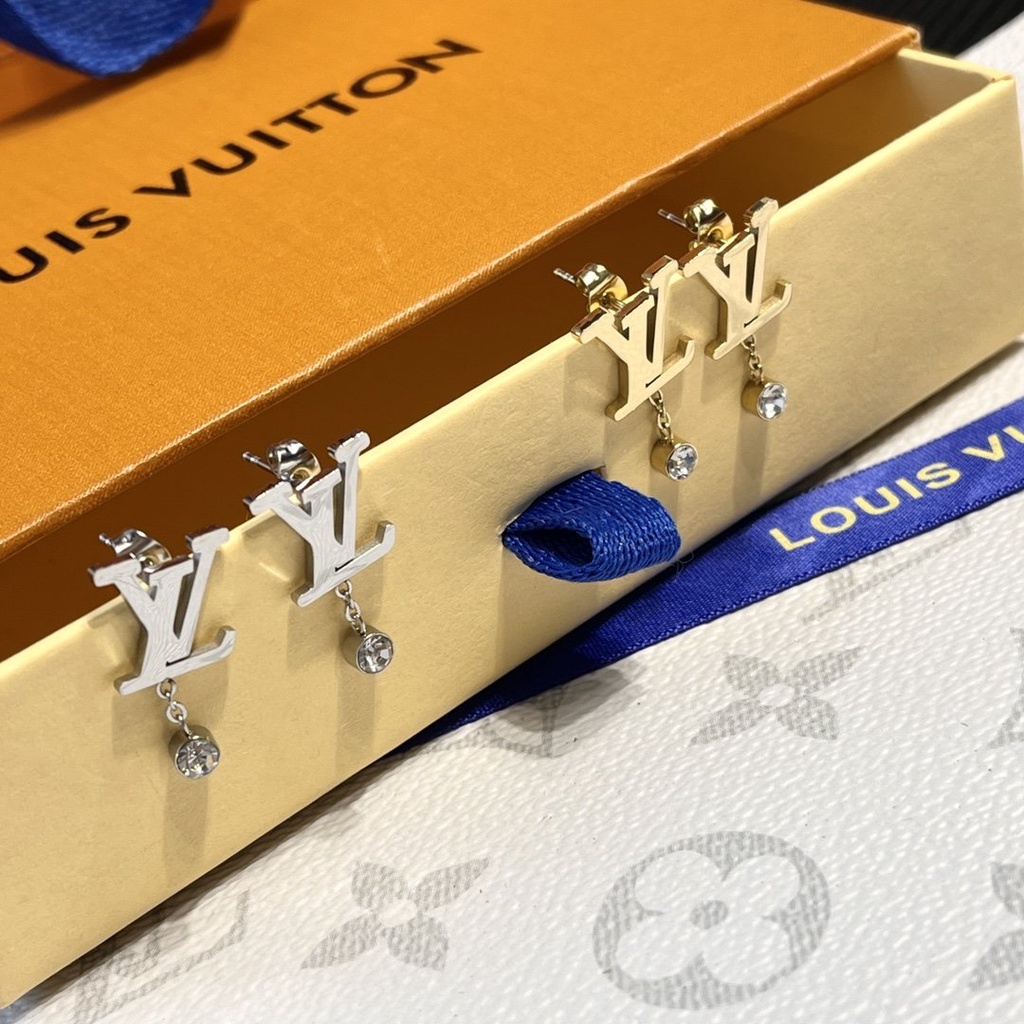 LOUIS VUITTON Khuyên Tai Tròn Bằng Thép Titan In Logo LV Thời Trang