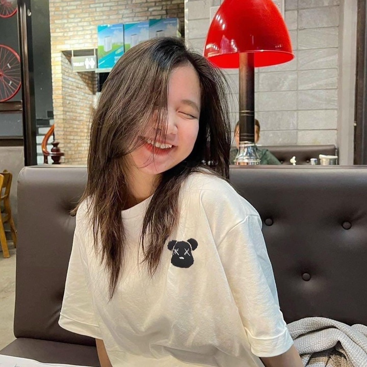 Áo Thun Đôi Màu Trắng In Logo Hình Con Gấu DLX Chất Thun 35% Cotton