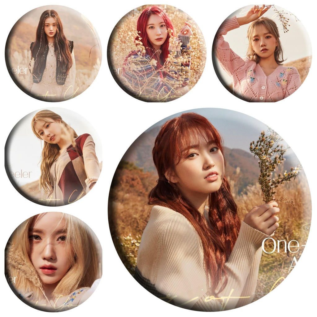 Huy hiệu cài áo IN HÌNH Iz*One ver One-reeler/Act IV dễ thương tiện lợi