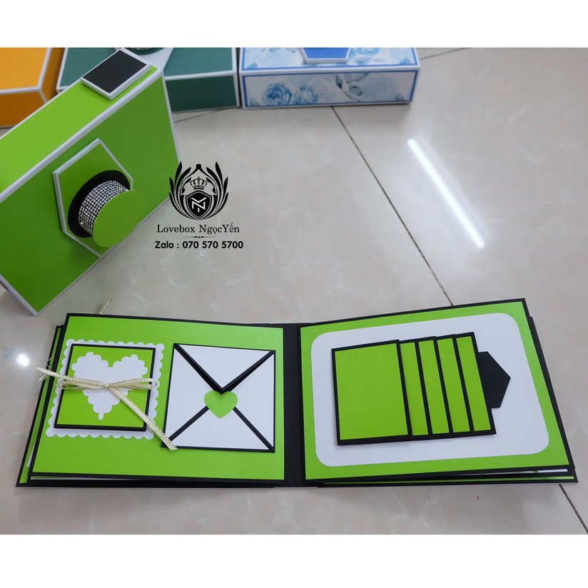 Camera box - album dán ảnh màu xanh lá - ảnh thực tế - đẹp - độc - lạ