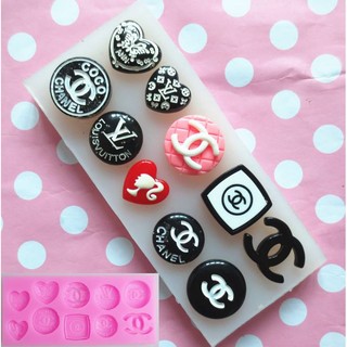 Khuôn fondant Chanel logo