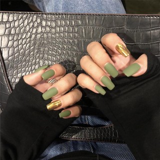 Hộp 24 Móng Tay Giả Xanh Bơ Mạ Vàng (Tặng keo)