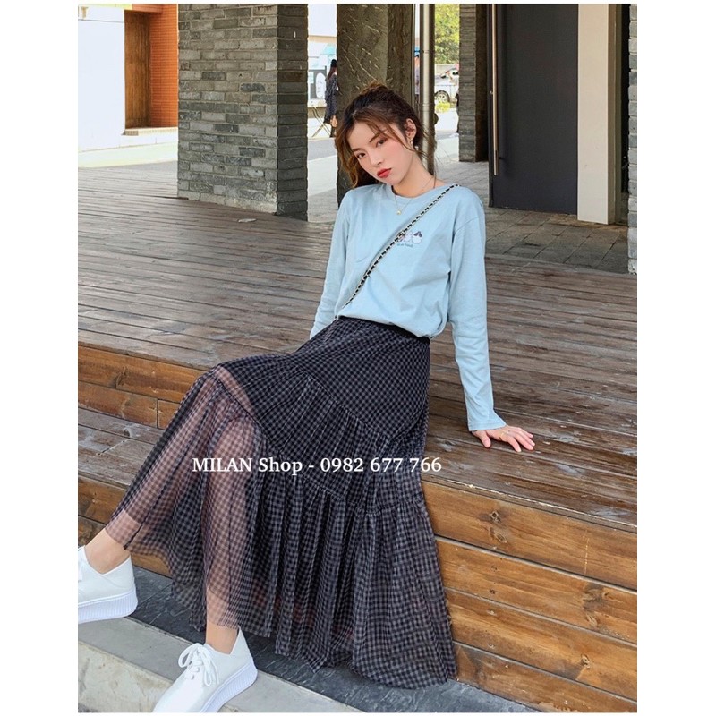 Chân váy midi kẻ caro bồng bềnh xinh yêu | BigBuy360 - bigbuy360.vn