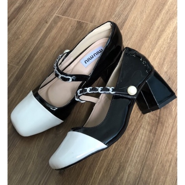 GIÀY CAO GÓT NỮ MI.U M.IU QUAI XÍCH PHỐI NGỌC GÓT VUÔNG 6 PHÂN