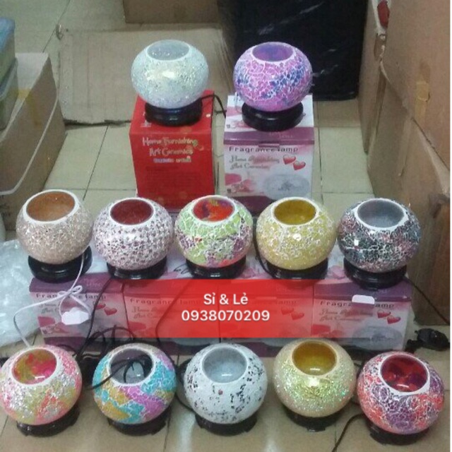 ĐÈN XÔNG TINH DẦU PHA LÊ