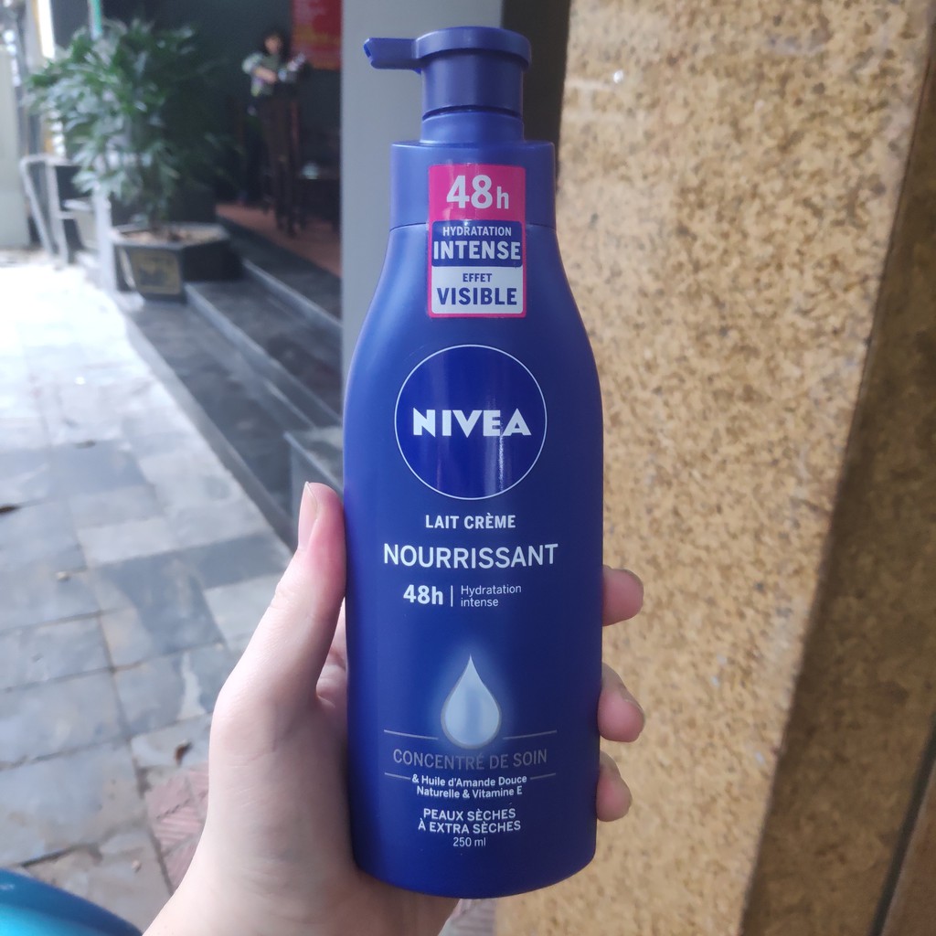 NIVEA Lait Creme Nourrissant 48h - Sữa Dưỡng Thể Tinh Chất Chăm Sóc Cô Đặc &amp; Cấp Ẩm 48h Cho Da Khô Đến Da Cực Khô 250ml