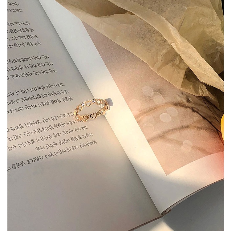 Nhẫn Đính Đá Zircon Hình Trái Tim Thời Trang Cho Nữ