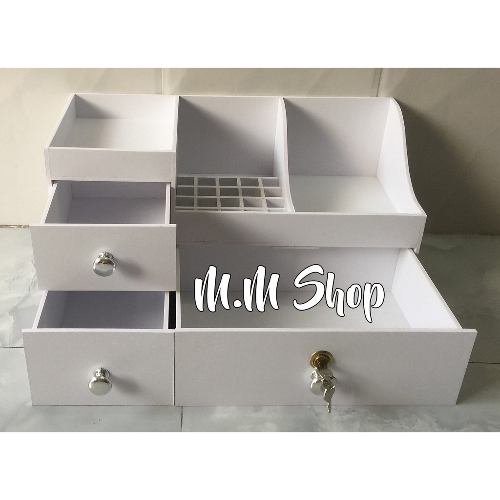 KỆ TỦ MỸ PHẨM KOOL CÓ KHÓA TỦ SIZE GẦN NỬA MÉT