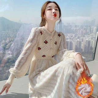 Dress 2022 new velvet thick sweater stitching lace dress fashion cover belly slimming dress