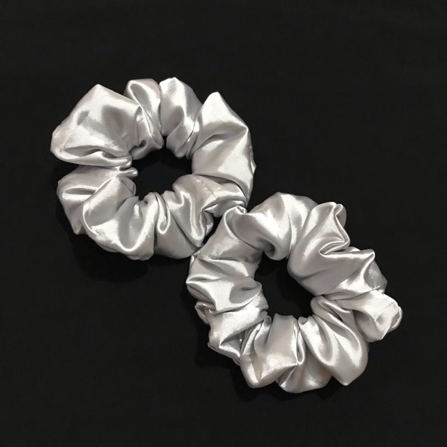 Twink scrunchies