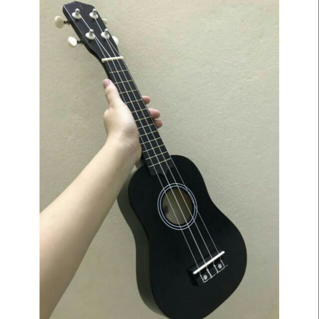 Đàn ukulele soprano size 21 (full phụ kiện)