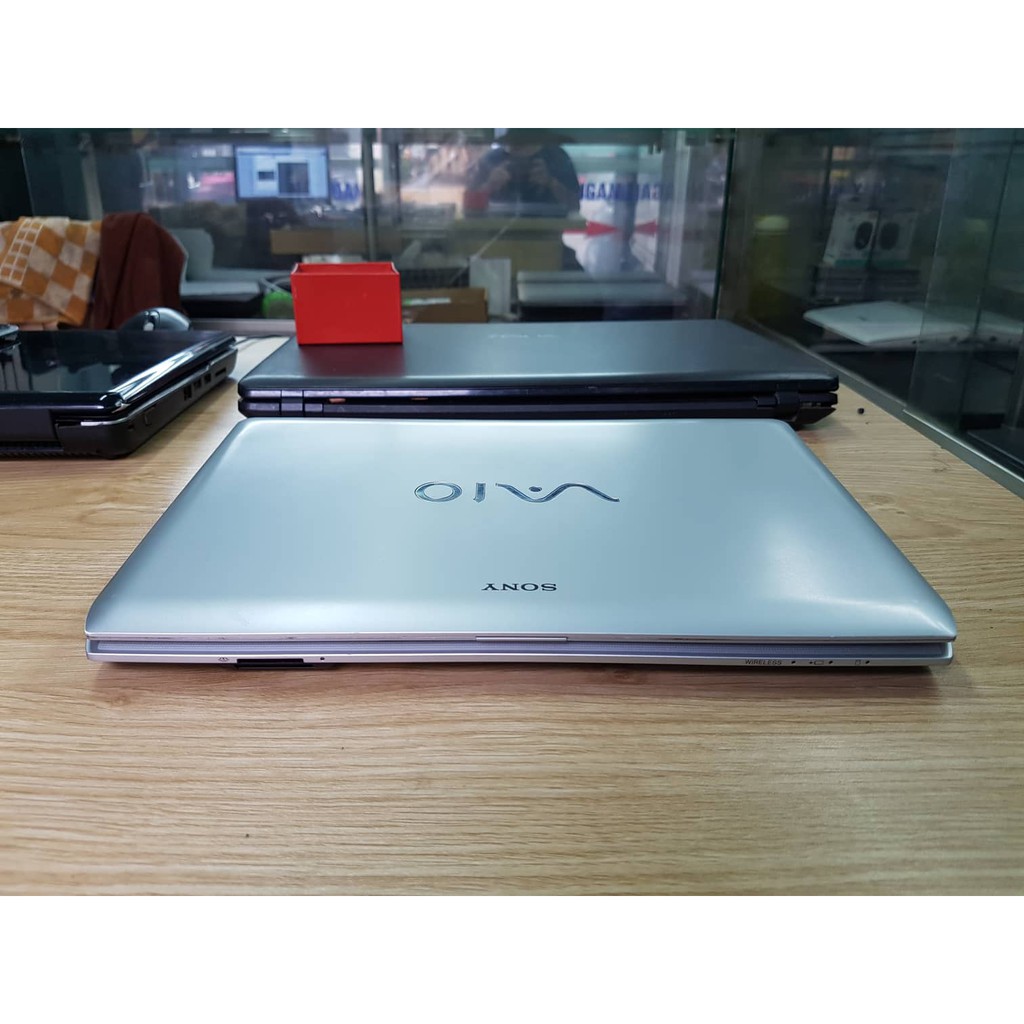 [Quá Rẻ ] Laptop Mini Sony Vaio VPCYB siêu gọn nhẹ Ram 4G Màn 11.6 inch Tặng đầy đủ phụ kiện | WebRaoVat - webraovat.net.vn