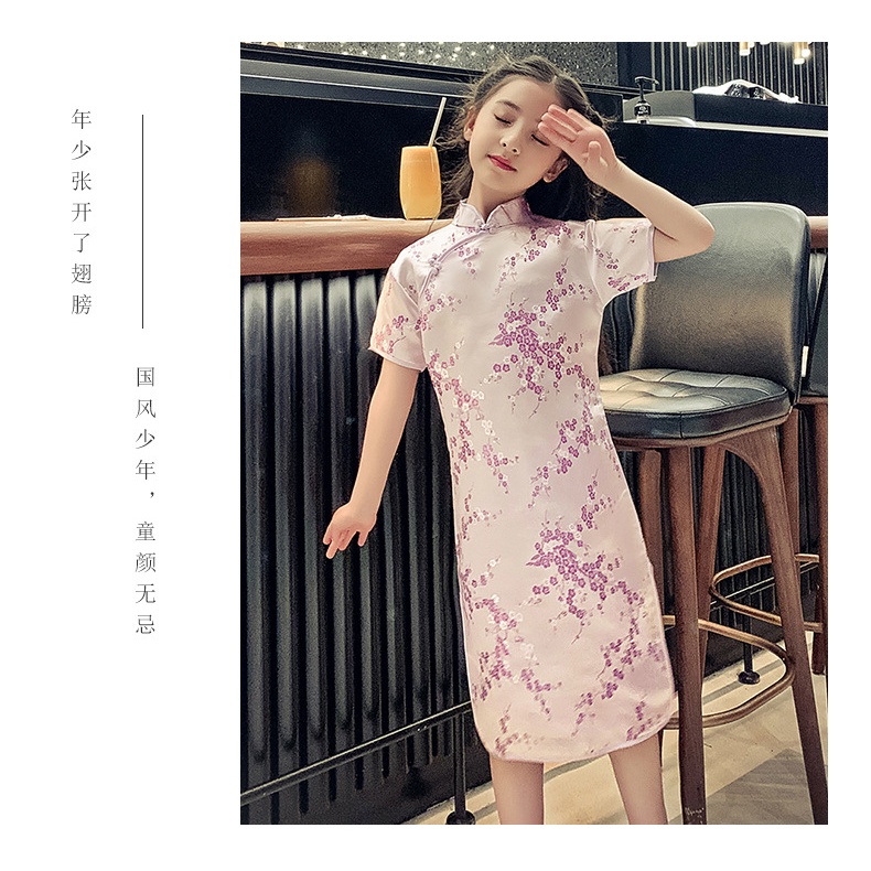 Sườn xám phong cách Trung Hoa xinh xắn cho bé gái